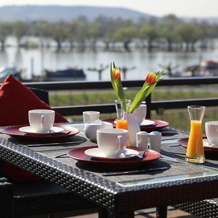 Naegler'S Fine Lounge Hotel Естріх-Вінкель Екстер'єр фото
