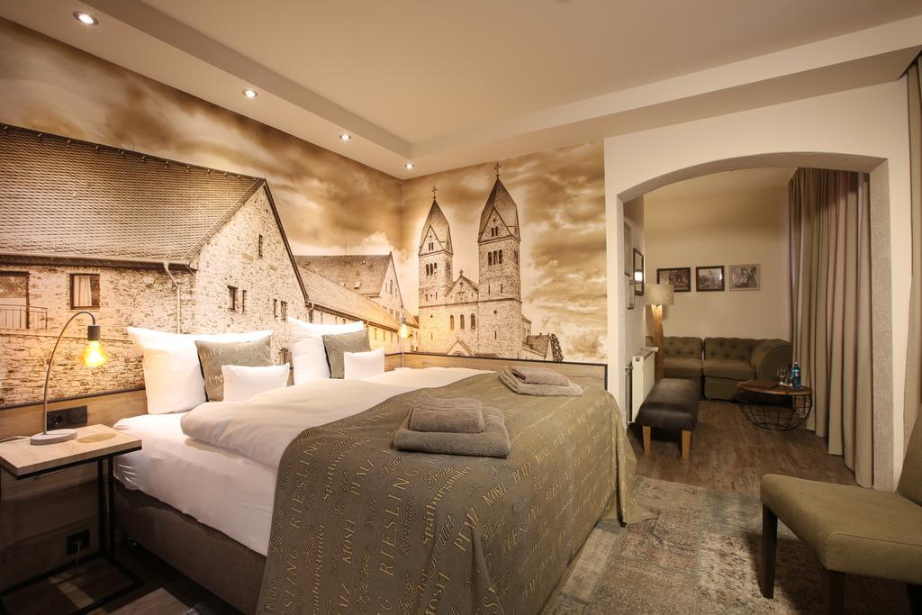 Naegler'S Fine Lounge Hotel Естріх-Вінкель Екстер'єр фото