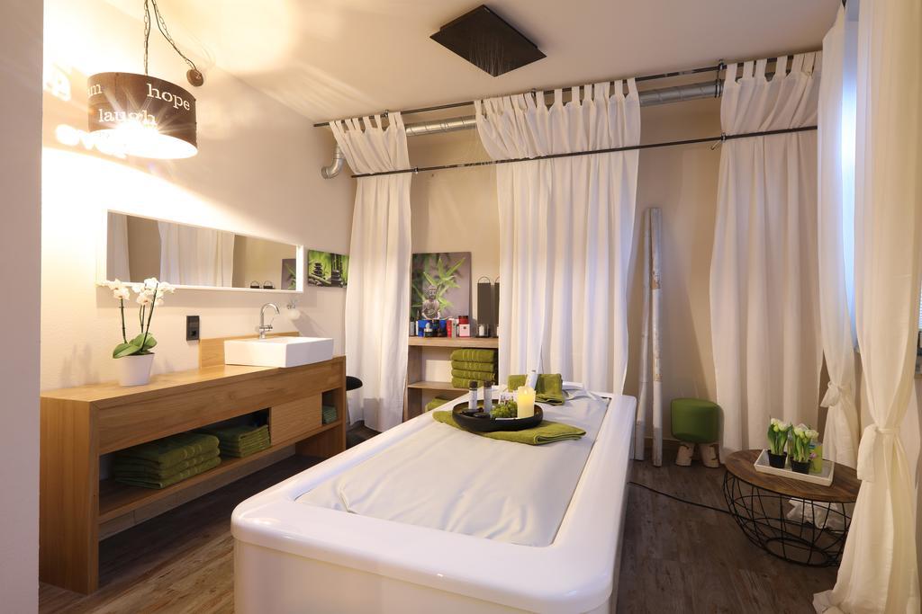 Naegler'S Fine Lounge Hotel Естріх-Вінкель Екстер'єр фото